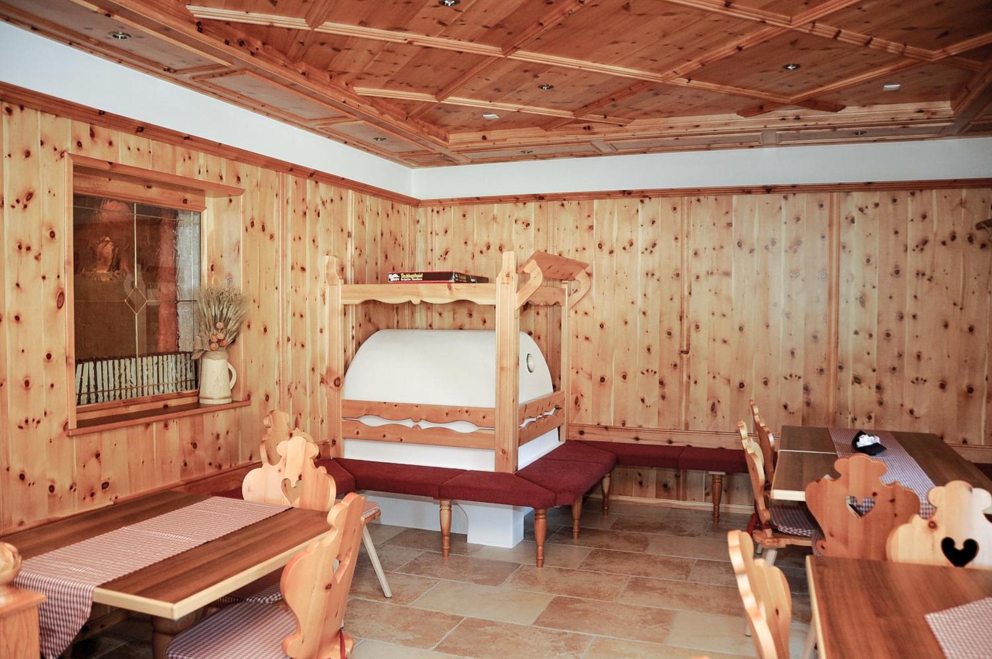 Berghotel Zum Zirm Collalbo Εξωτερικό φωτογραφία